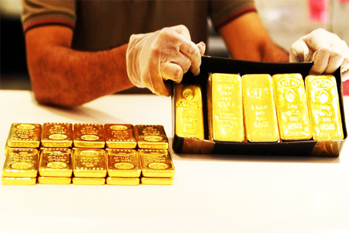 Mặc dù tăng mạnh nhưng đà tăng của giá vàng bị hạn chế phần nào do đồng USD mạnh lên.