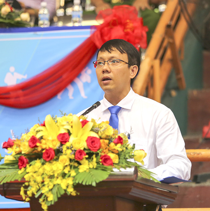 Ông Nguyễn Thanh Hà, Giám đốc Sở Văn hóa và Thể thao-Phó Trưởng Ban Chỉ đạo Đại hội TDTT tỉnh đọc diễn văn khai mạc.