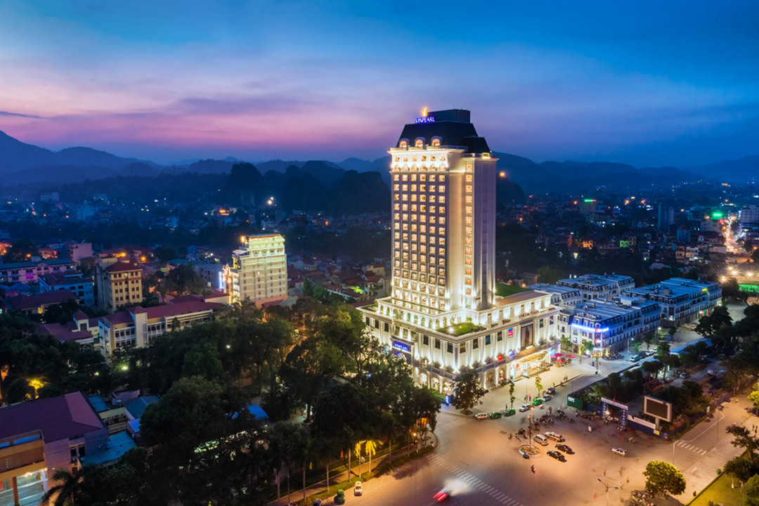 Vinpearl Hotel Lạng Sơn và Vinpearl Hotel Rivera Hải Phòng – 2 đại diện trong chuỗi khách sạn nội đô của Vinpearl có tên trong hạng mục giải thưởng Travelers Choice Awards