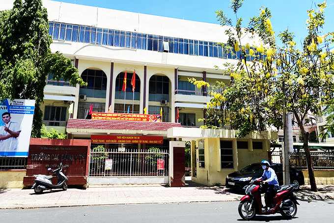 Khu đất 84 Quang Trung hiện vẫn chưa bàn giao cho nhà đầu tư  thực hiện dự án BT Trường Cao đẳng Y tế Khánh Hòa.