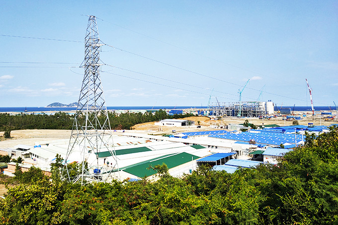 Một số khu nhà ở công nhân xung quanh dự án Nhà máy Nhiệt điện BOT Vân Phong 1.