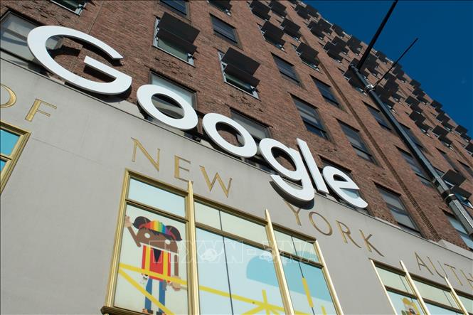 Biểu tượng Google tại New York, Mỹ. Ảnh: AFP/TTXVN