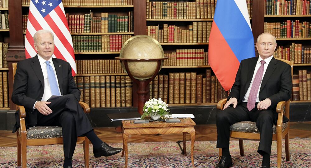 Tổng thống Mỹ Joe Biden và Tổng thống Nga Vladimir Putin tại hội nghị thượng đỉnh ở Geneva, Thụy Sĩ, ngày 16/6/2021. Ảnh: Sputnik