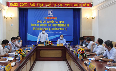 Ông Nguyễn Hải Ninh phát biểu tại buổi làm việc với Tổng Công ty Khánh Việt.