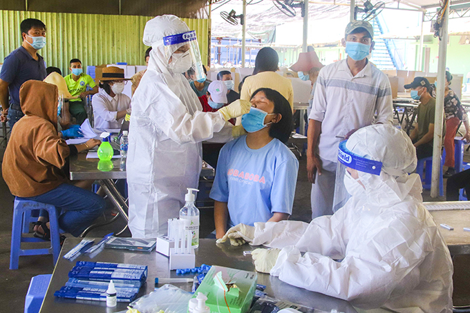 Ngăn ngừa Covid-19 lây nhiễm trong công nhân