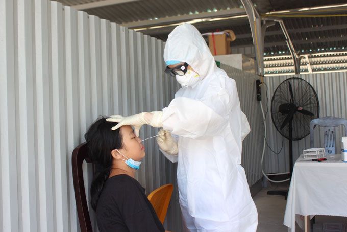 Đến 7 giờ ngày 15-7, Khánh Hòa ghi nhận thêm 21 ca dương tính với SARS-CoV-2