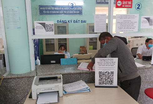 Tuyên truyền mã QR Code của Trung tâm Dịch vụ hành chính công trực tuyến tỉnh Khánh Hòa