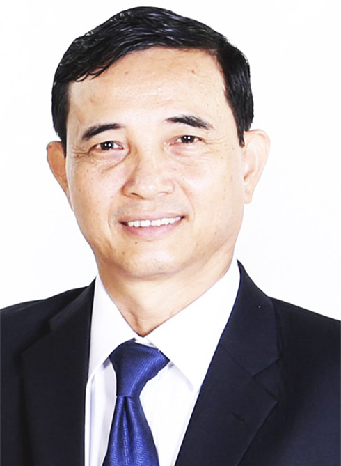 Ông Văn Ngọc Sen - Phó Chủ tịch Thường trực Hội đồng Thi đua - Khen thưởng tỉnh, Phó Giám đốc Sở Nội vụ
