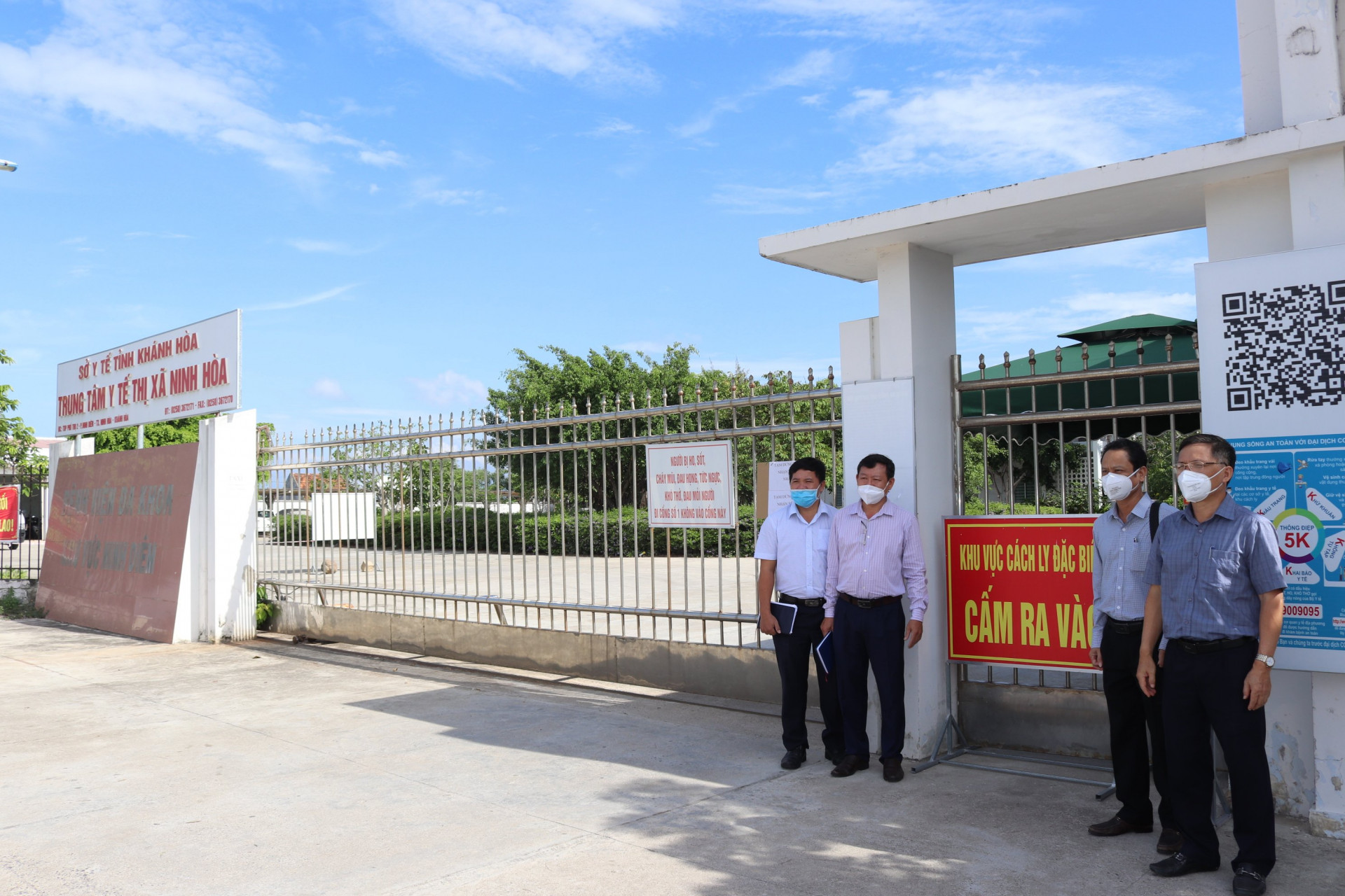 Trung tâm Y tế thị xã Ninh Hòa trong thời gian thiết lập bệnh viện dã chiến điều trị bệnh nhân mắc Covid-19