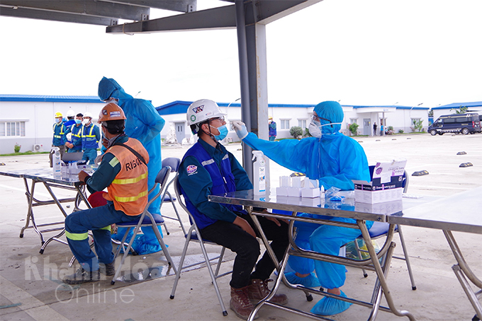 Rà soát, điều chỉnh các bộ tiêu chí, quy định hướng dẫn về phòng, chống dịch Covid-19