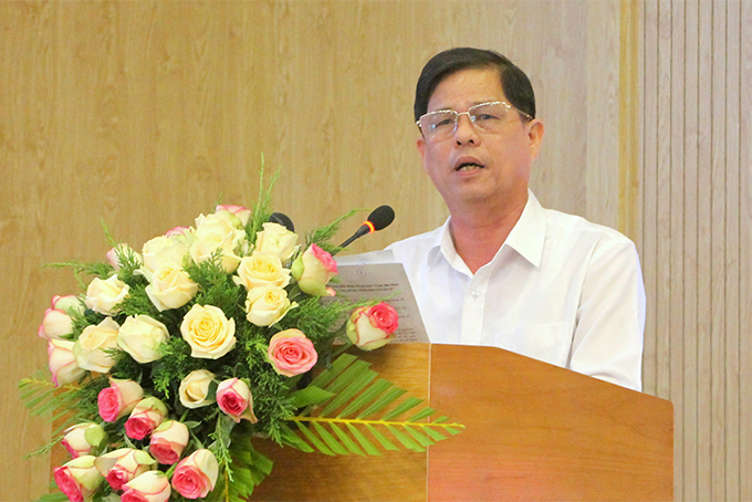 Ông Nguyễn Tấn Tuân phát biểu tại buổi lễ