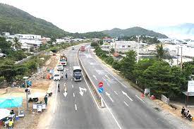 Gia hạn thẻ ưu tiên "luồng xanh" vận tải