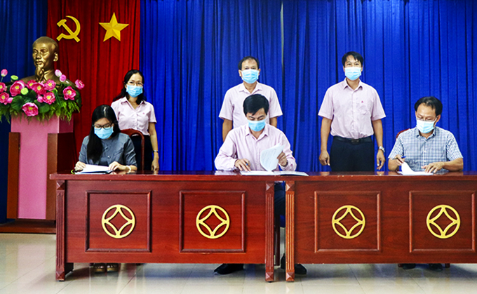 Chính sách vay vốn trả lương ngừng việc và phục hồi sản xuất: Còn gặp khó khi triển khai