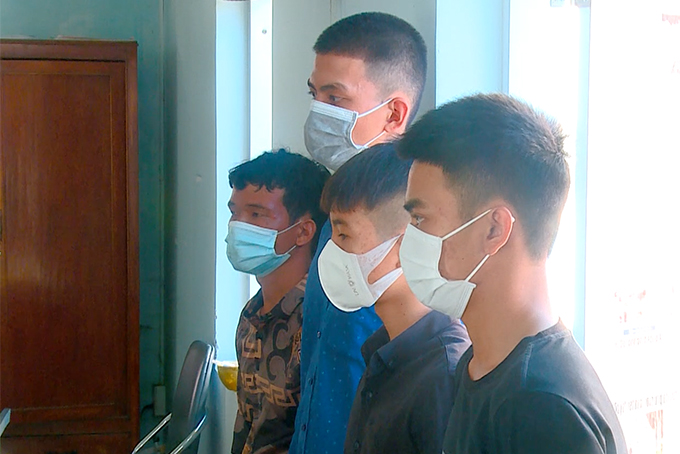 VIDEO: Xử lý nghiêm hành vi tấn công lực lượng làm nhiệm vụ tại các chốt kiểm dịch