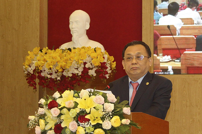Ông Lê Hữu Hoàng - Phó Chủ tịch thường trực UBND tỉnh Khánh Hòa phát biểu tại hội thảo