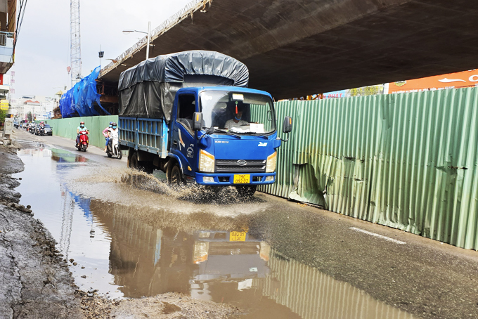 Khu vực thi công nút giao thông Ngọc Hội: Người dân lo ngại ngập cục bộ