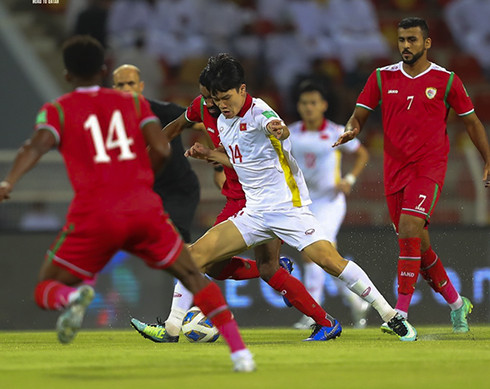 Trận đấu giữa tuyển Việt Nam gặp Oman (Nguồn: AFC)