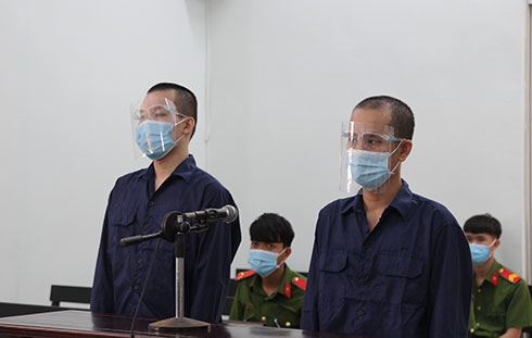 Liên tiếp cướp giật tài sản