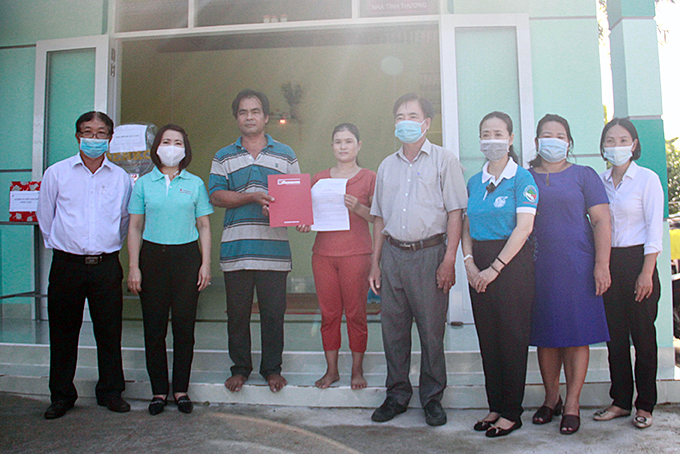 Những "Mái ấm tình thương" cho phụ nữ nghèo