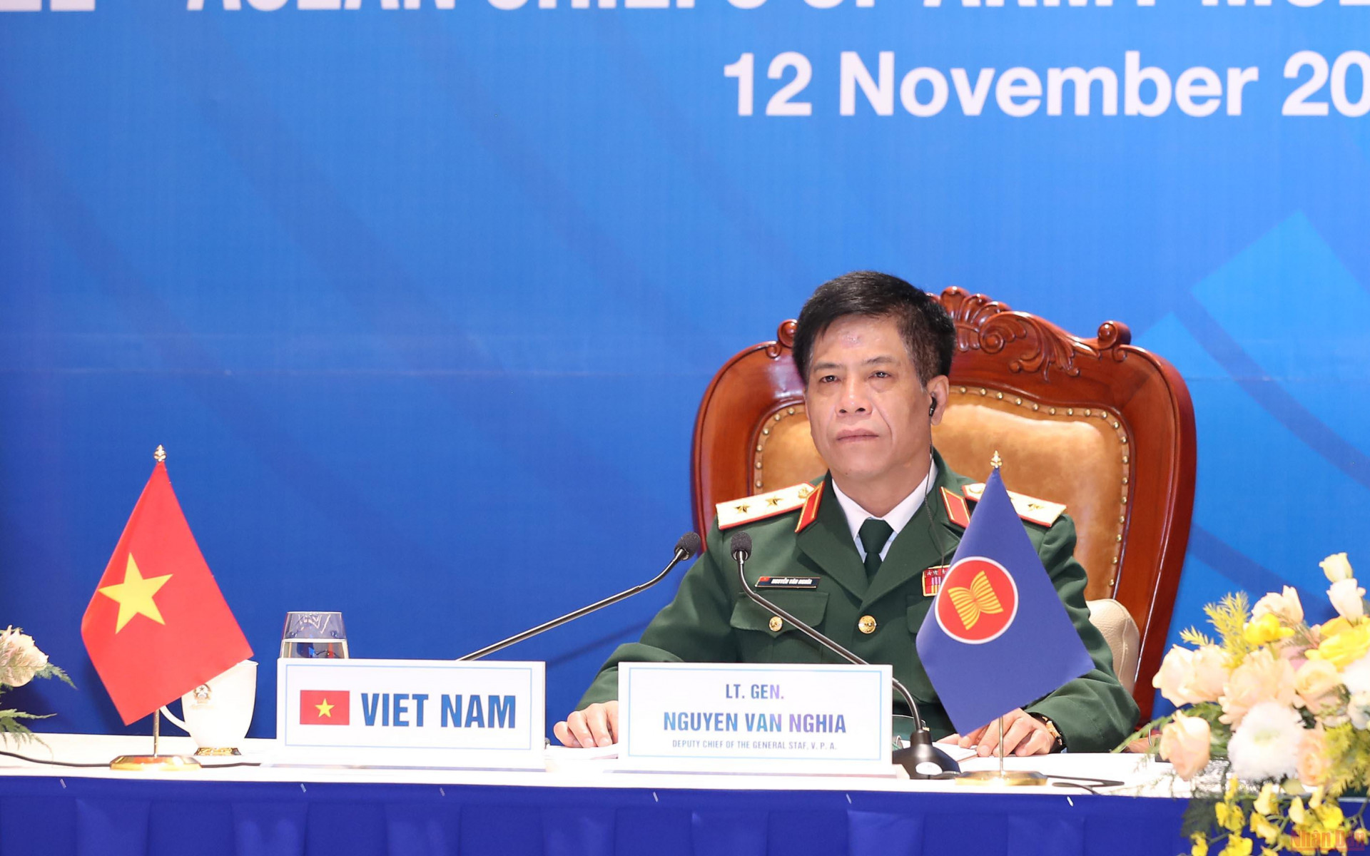 Trung tướng Nguyễn Văn Nghĩa tham dự Hội nghị Tư lệnh Lục quân các nước ASEAN lần thứ 22 tại điểm cầu Hà Nội. (Ảnh: Trọng Đức) 