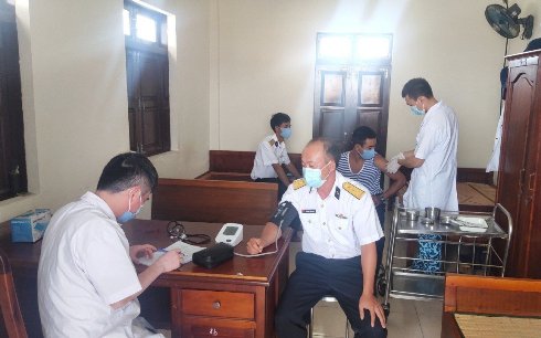 Đã tiêm vắc xin ngừa Covid-19 cho hơn 50% quân và dân tại quần đảo Trường Sa