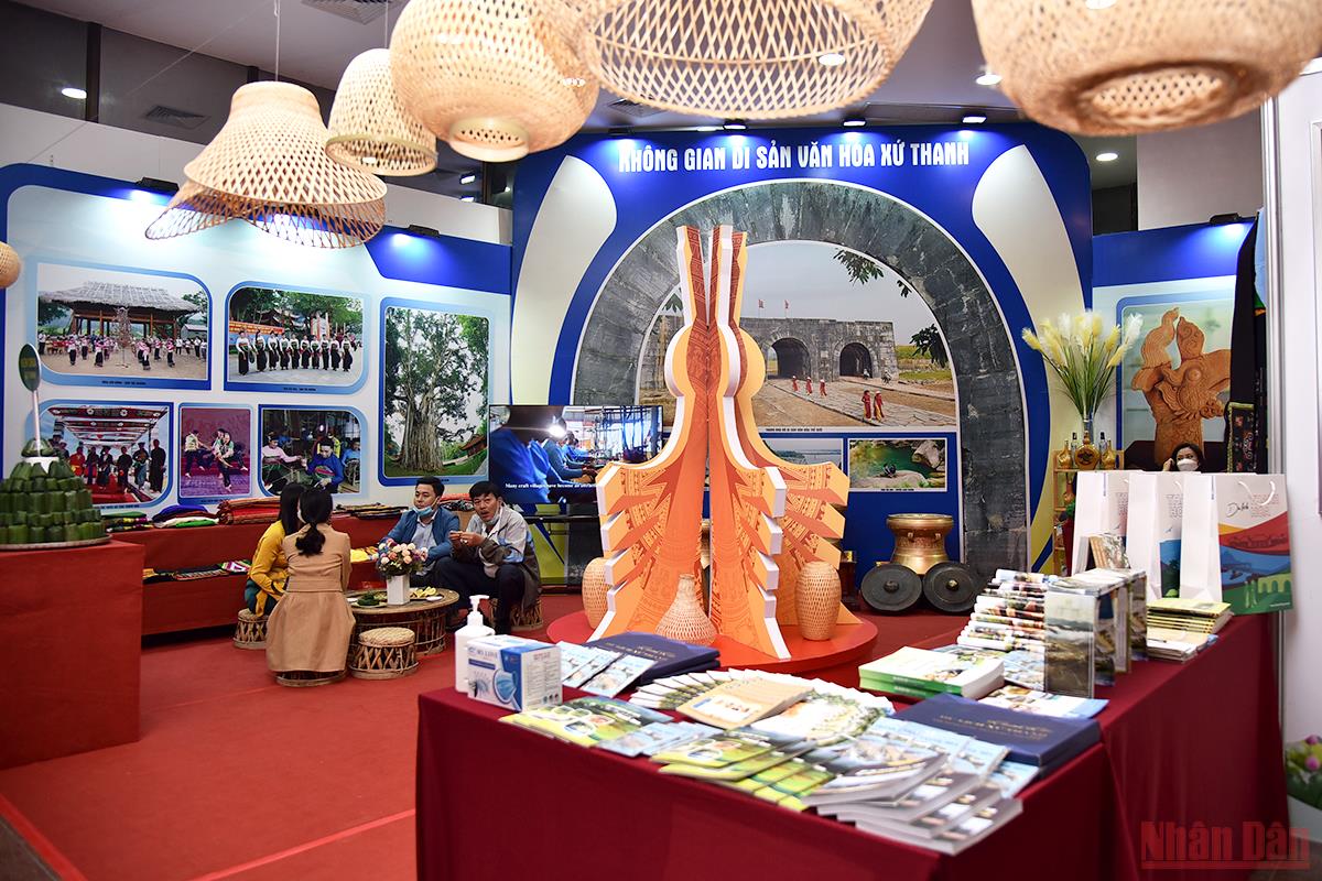 Không gian trưng bày của Sở Văn hóa, Thể thao và Du lịch tỉnh Thanh Hóa. (Ảnh: Minh Duy) 