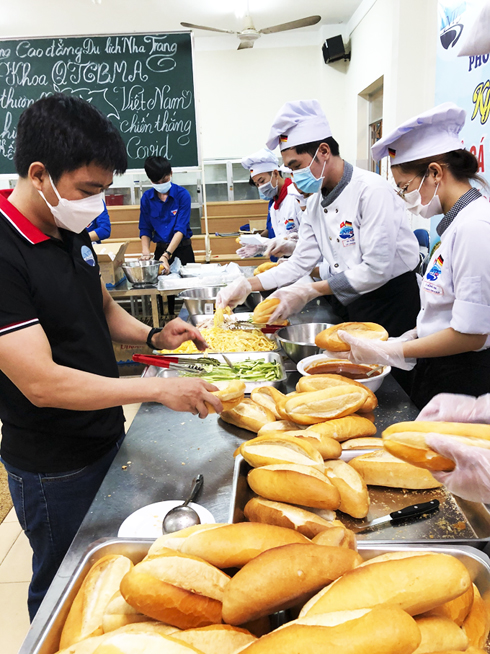 Trường Cao đẳng Du lịch Nha Trang: Nỗ lực trong phòng, chống dịch