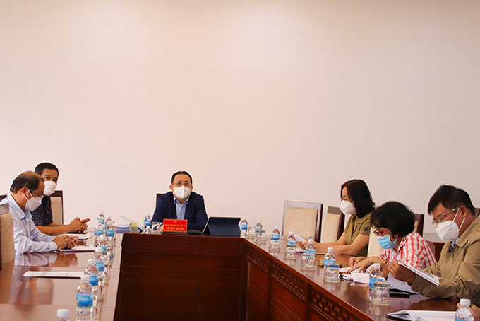 Diễn đàn xúc tiến đầu tư và định hướng phát triển khu công nghiệp, khu kinh tế