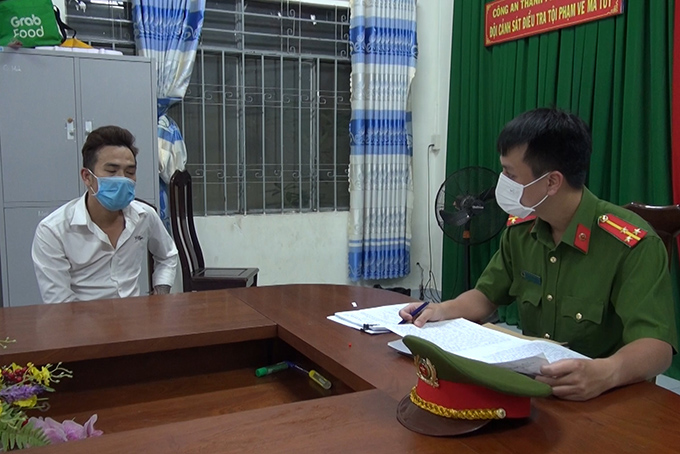 VIDEO: Bắt đối tượng mua bán trái phép chất ma túy