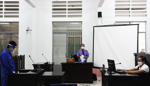 Vụ cướp giật tài sản ở Nha Trang: Nhiều vi phạm về tố tụng