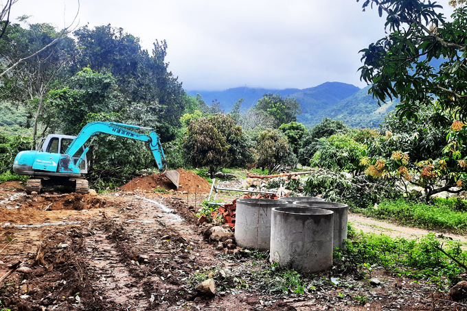 UBND tỉnh: Chỉ đạo kiểm tra, xử lý việc san ủi, xây dựng trái phép ở khu vực hồ Am Chúa