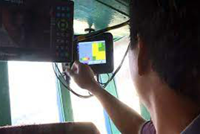 Lắp đặt thiết bị giám sát hành trình tàu cá: Cần khẩn trương hoàn thành
