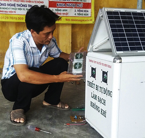 Sáng chế thiết bị hút bụi bằng lực tĩnh điện