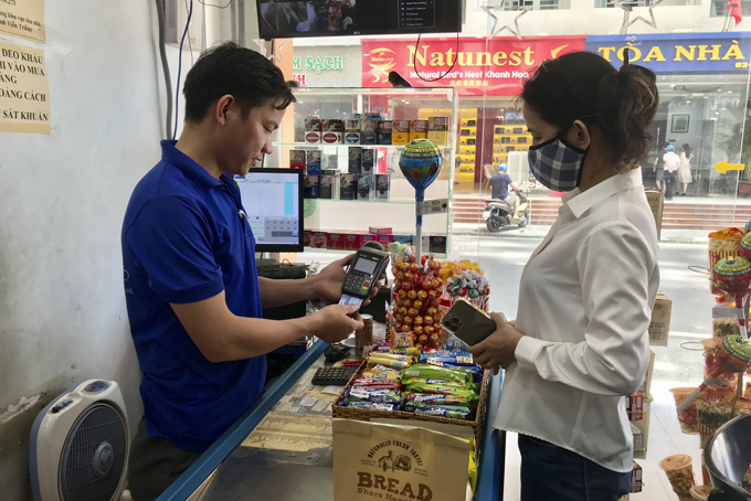 Thúc đẩy thanh toán không dùng tiền mặt