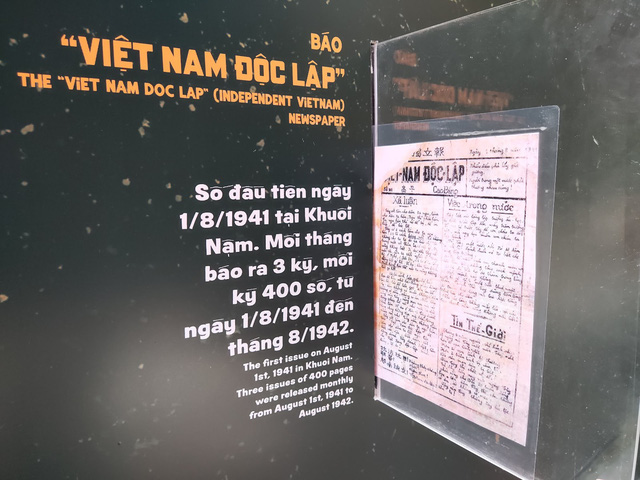 Số báo đầu tiên của tờ  "Việt Nam độc lập ".