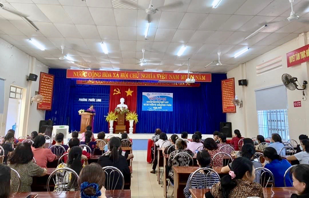 Tổ chức Hội nghị tuyên truyền pháp luật và an toàn thực phẩm năm 2022