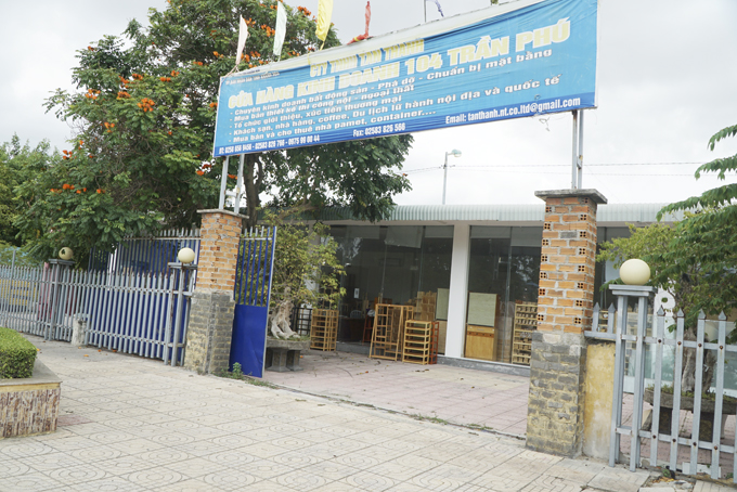 Cho thuê trái phép đất trong sân bay Nha Trang cũ: Gian nan giải quyết hậu quả