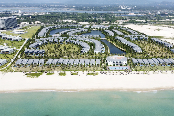 Các dự án ở Khu du lịch bắc bán đảo Cam Ranh: Đẩy nhanh tiến độ thi công