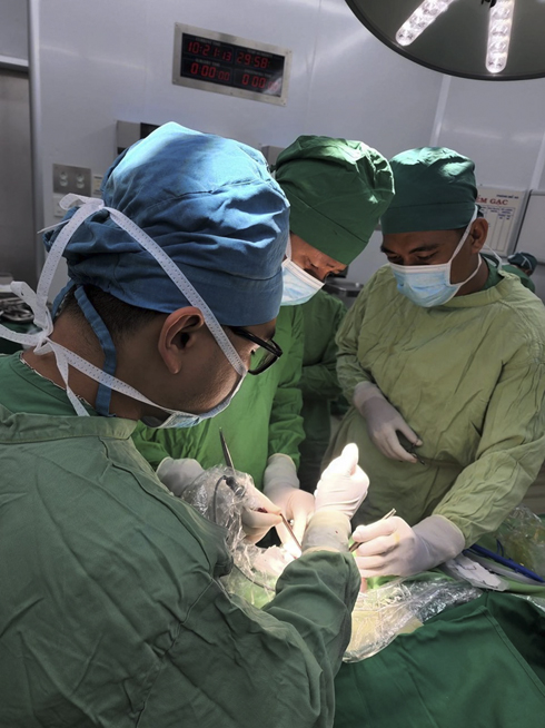 Công tác khám, chữa bệnh và phòng dịch: Thực hiện có hiệu quả