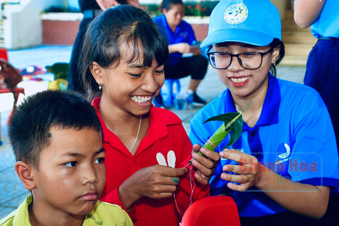 San sẻ ký ức tuổi thơ