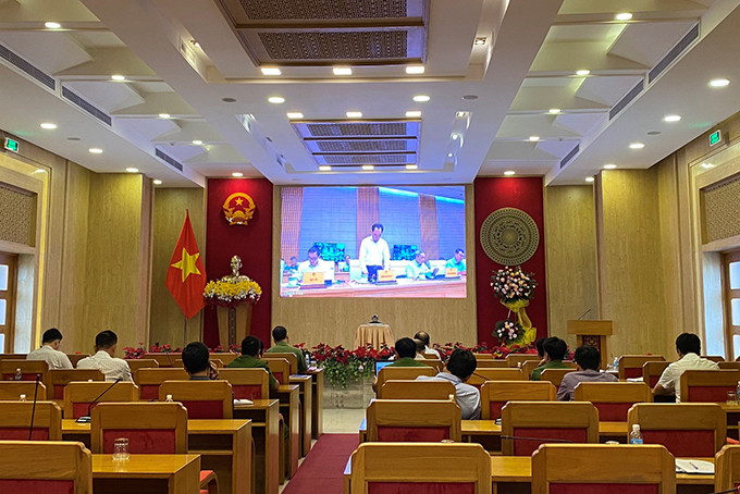 Các đại biểu tham dự hội nghị tại điểm cầu Khánh Hòa