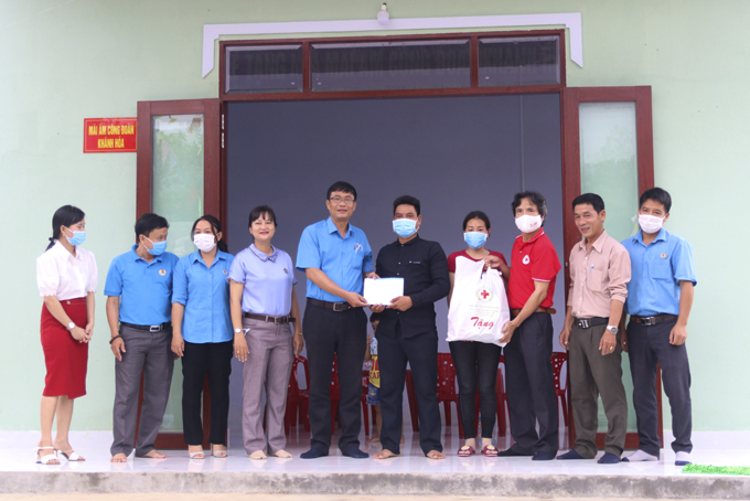 Ngăn ngừa "tín dụng đen" tiếp cận người lao động