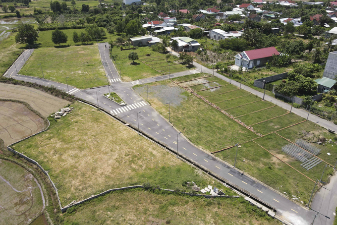 Lập phương án cưỡng chế công trình đường giao thông trái phép tại xã Suối Tiên