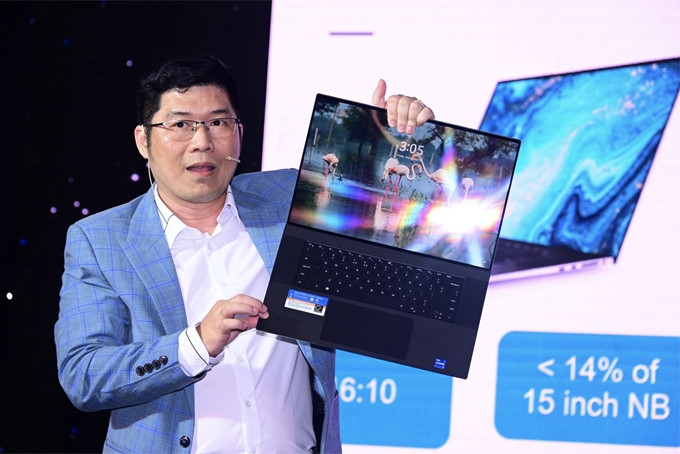 Đại diện Dell công bố loạt laptop mới