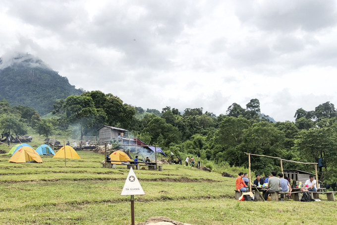 Khu vực cắm trại ở thảo nguyên Tà Giang.