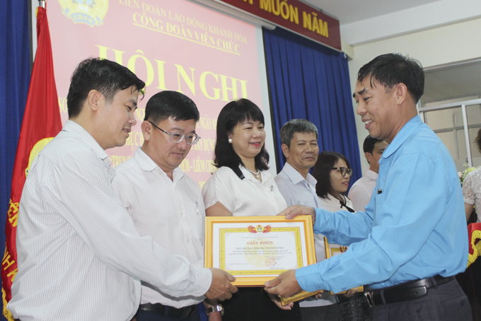 Sơ kết 5 năm thực hiện Nghị quyết 09 của Công đoàn Viên chức Việt Nam