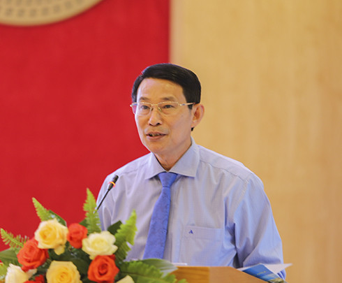 Ông Đinh Văn Thiệu phát biểu chỉ đạo tại hội nghị.