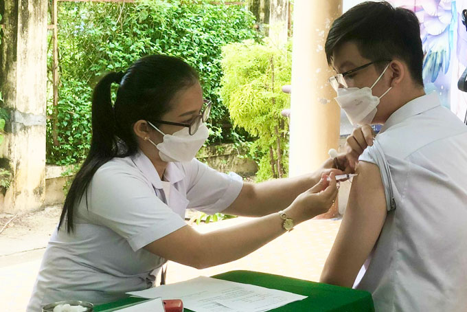 Tỉnh Khánh Hòa: Tỷ lệ tiêm vắc xin phòng Covid-19 đạt cao