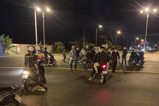 Mâu thuẫn trên mạng, chém nhau ngoài đời