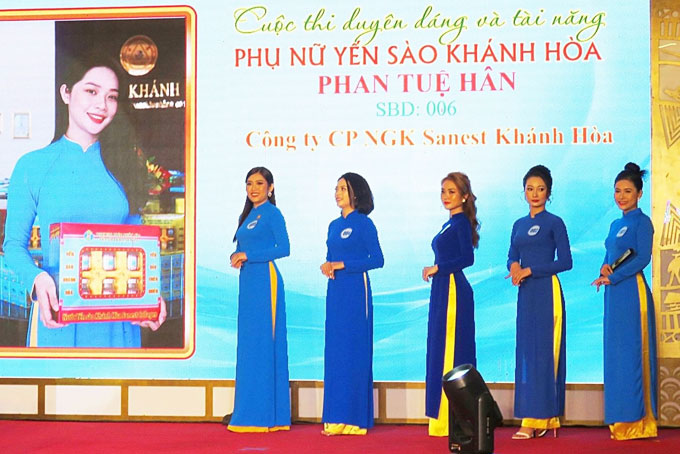 Công ty Yến Sào Khánh Hòa tổ chức Hội thi duyên dáng và tài năng phụ nữ năm 2022.